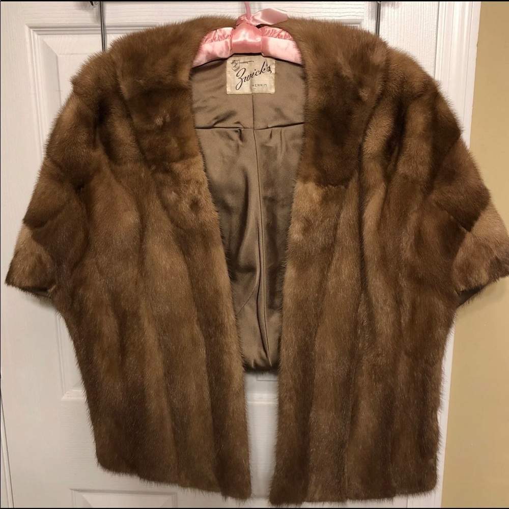 Vintage 1940's Elegant Mink Fur in Great Condition